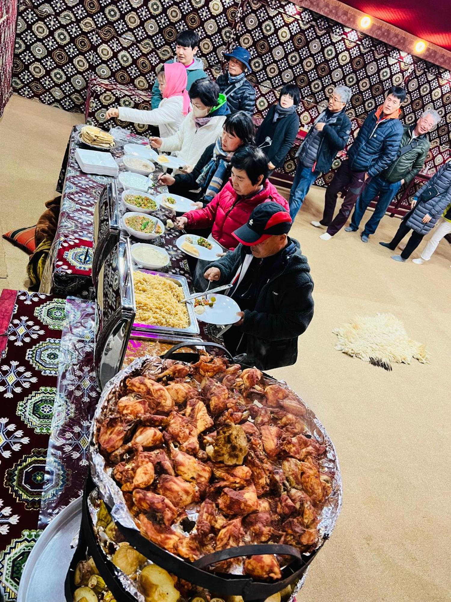 Wadi Rum Bubble Camp & Tour מראה חיצוני תמונה