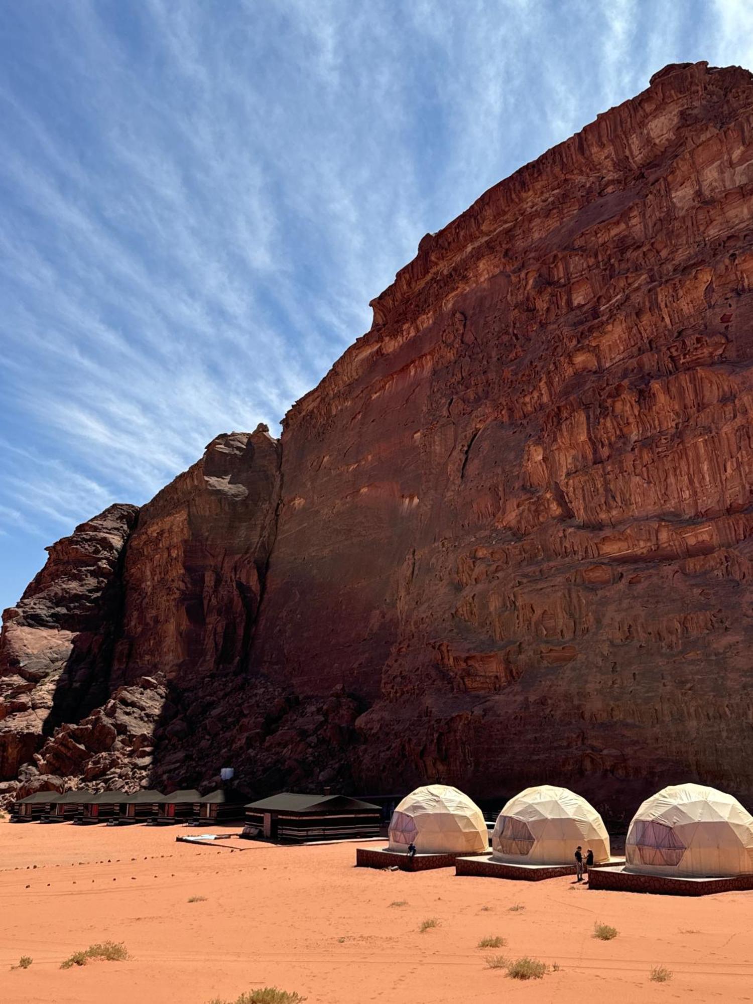 Wadi Rum Bubble Camp & Tour מראה חיצוני תמונה