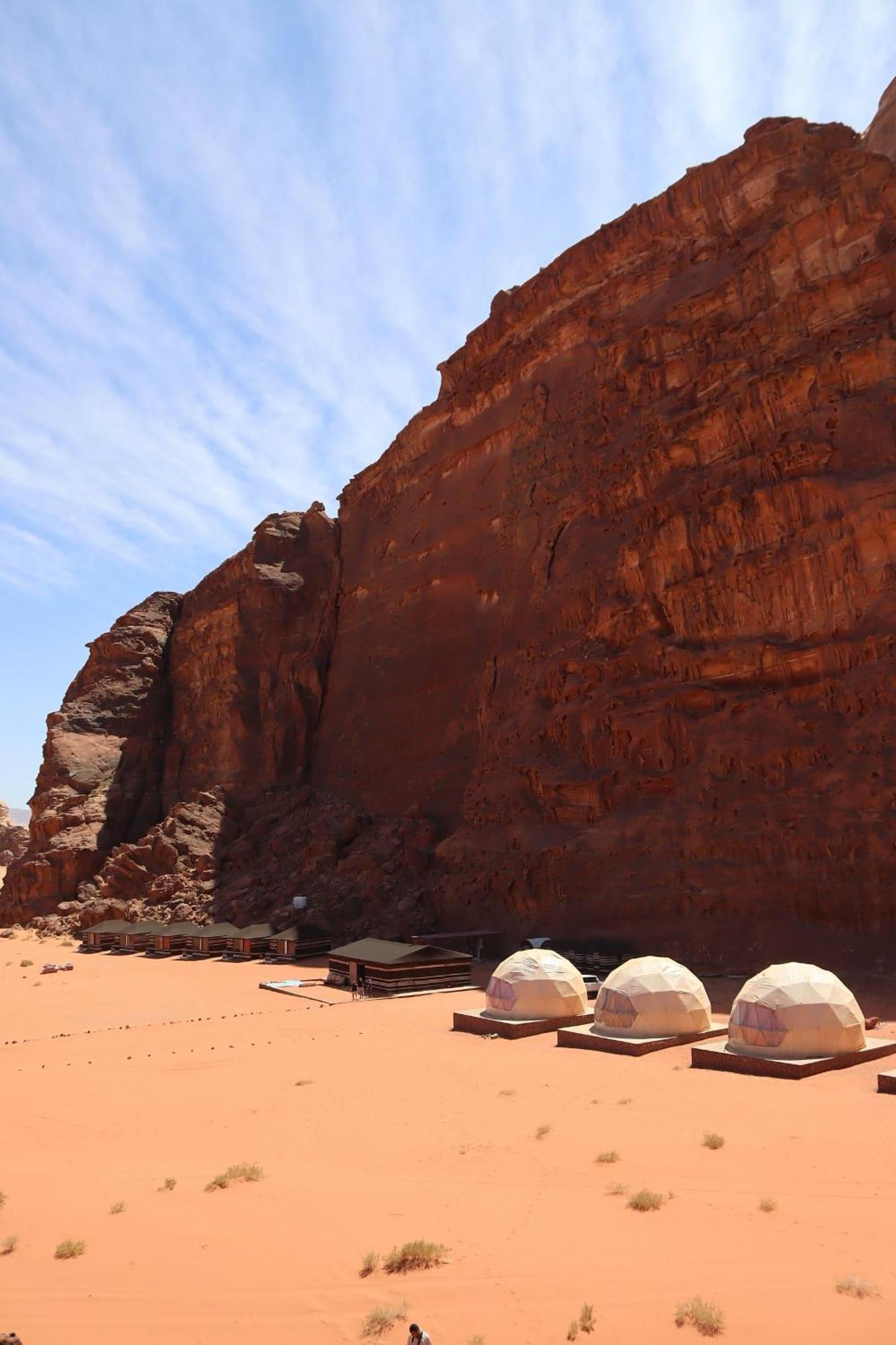 Wadi Rum Bubble Camp & Tour מראה חיצוני תמונה
